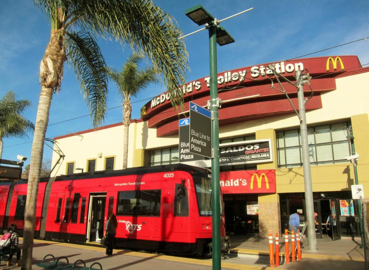 Knights Inn San Ysidro - image 7