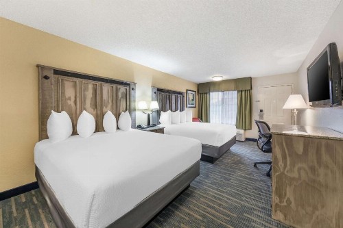 Best Western Americana Inn - image 8