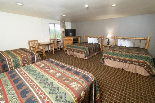 FairBridge Inn and Suites Sandpoint - image 3