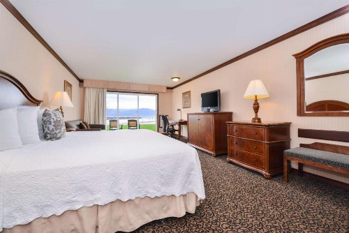 Best Western Edgewater Resort - image 15