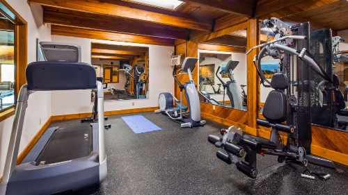 Best Western Edgewater Resort - image 32