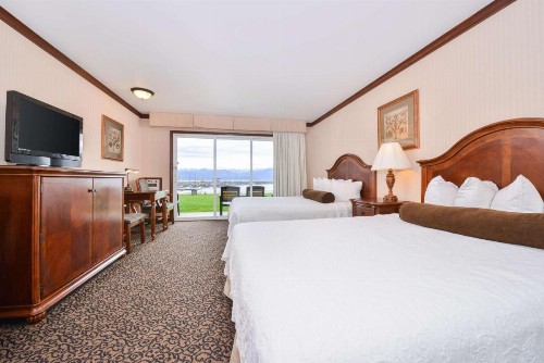 Best Western Edgewater Resort - image 34