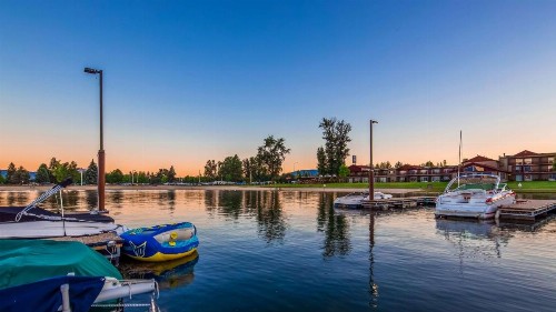 Best Western Edgewater Resort - image 37