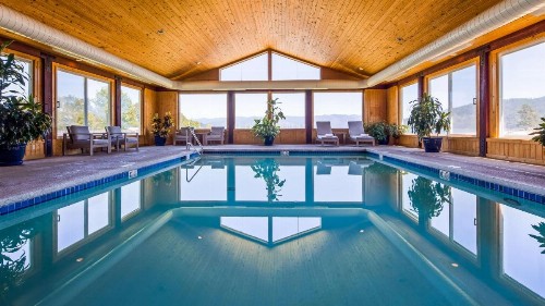 Best Western Edgewater Resort - image 40