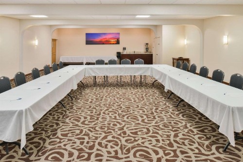 Best Western Edgewater Resort - image 46