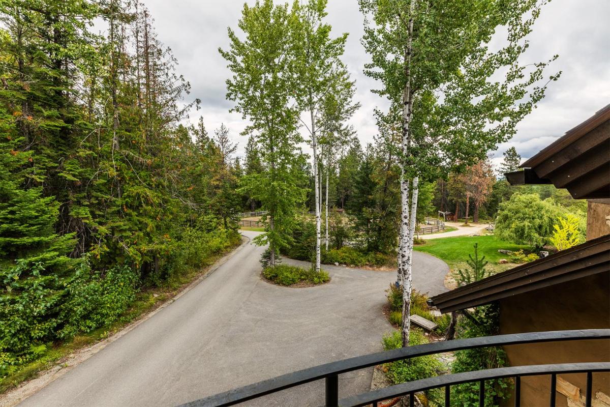 Talus Rock Retreat - image 4