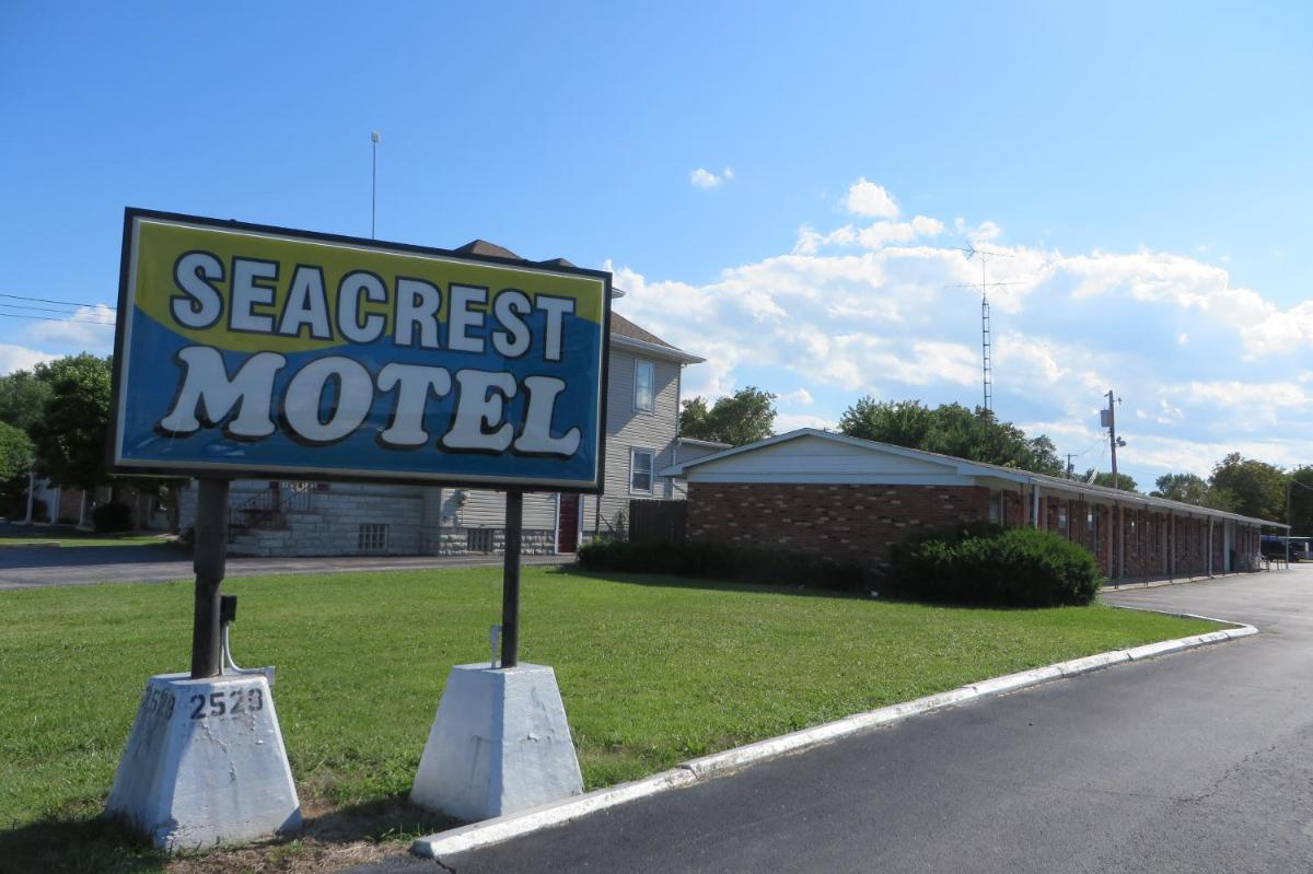 Seacrest Motel - main image
