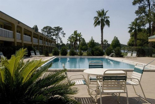 Budget Inn Sanford International Airport - image 27