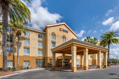 Comfort Inn & Suites Orlando North - image 21