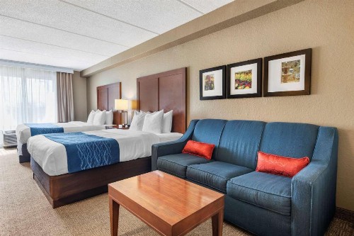 Comfort Inn & Suites Orlando North - image 32