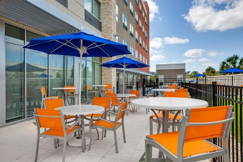 Holiday Inn Express & Suites - Sanford an IHG Hotel - image 31