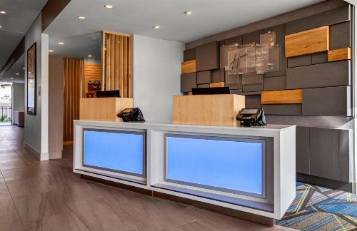 Holiday Inn Express & Suites - Sanford an IHG Hotel - image 43