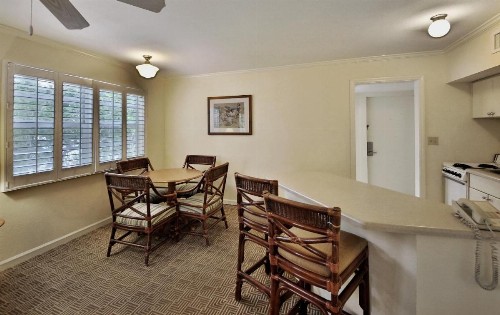 Seaside Inn - image 12