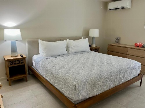 Sunshine Island Inn - image 19