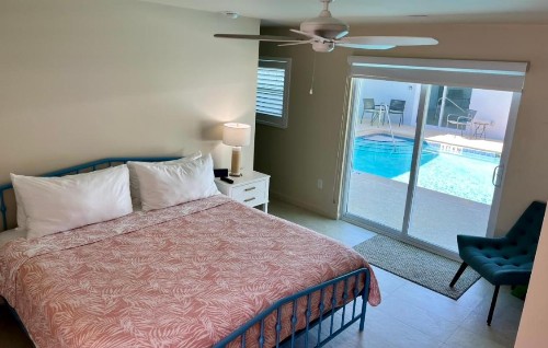 Sunshine Island Inn - image 28