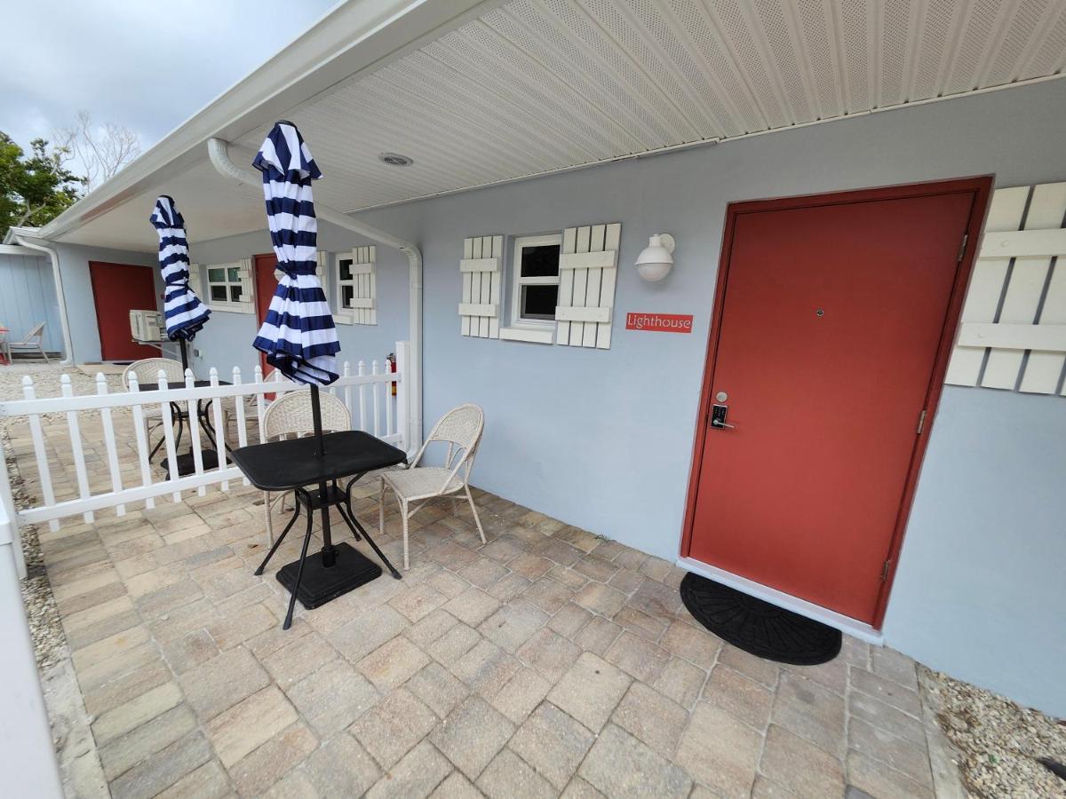 Sunshine Island Inn - image 3