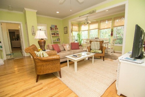 Castaway Cottage ( Sanibel Shores on Cardium Street) - image 14