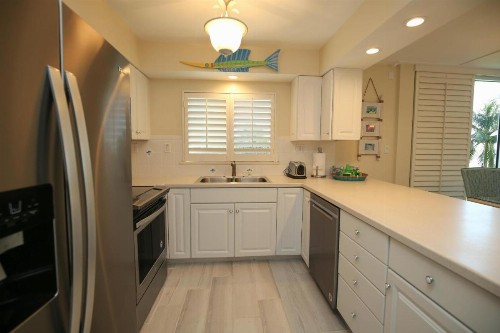 Island Beach Club #330E - image 31