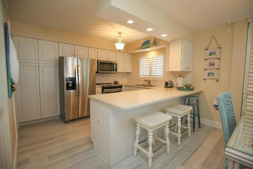 Island Beach Club #330E - image 9