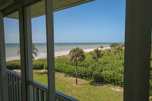 Island Beach Club #P3C - image 1