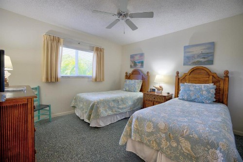Island Beach Club #P3E - image 21