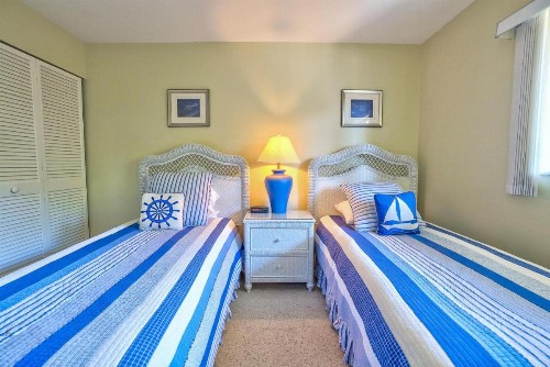 Island Beach Club #P4B - image 17