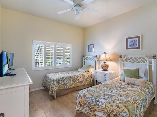 Shell Island Beach Club #5D - image 15