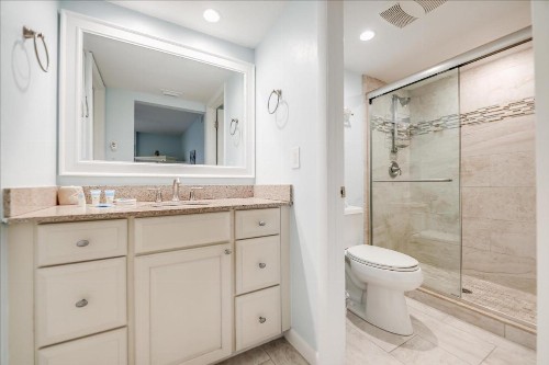 COMPASS POINT 221 - image 14