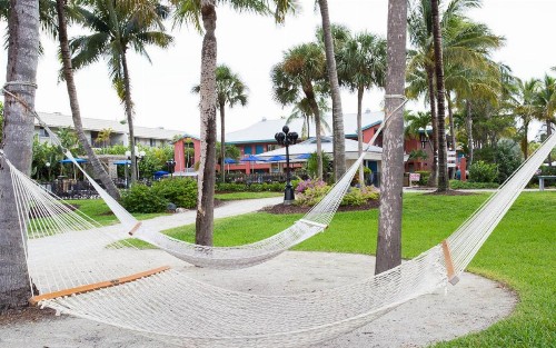 Sanibel Island Beach Resort - image 8