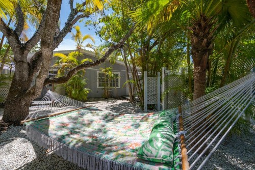 Tarpon Tale Inn - image 34