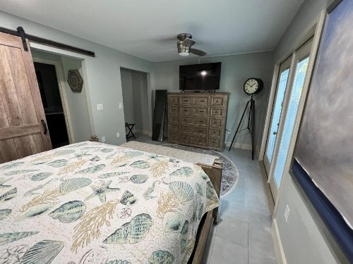Tarpon Tale Inn - image 8
