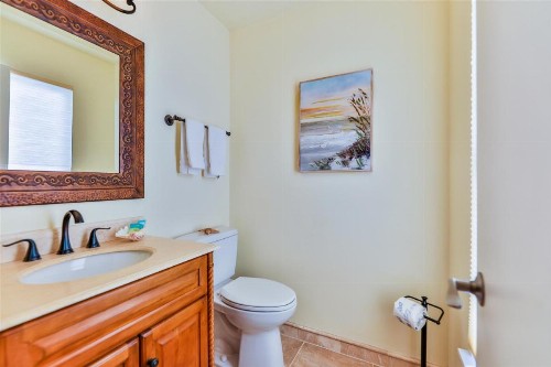 LAKE PALMS 7 - image 18