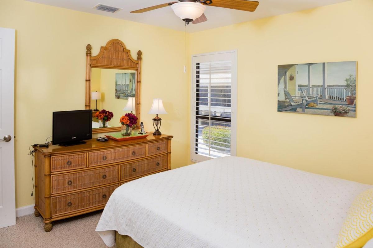 Captiva Shores 4B - image 6