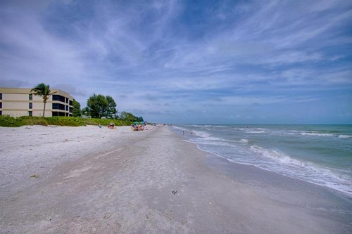 Kings Crown 211 - image 11