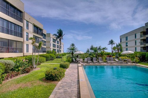Kings Crown 211 - image 7