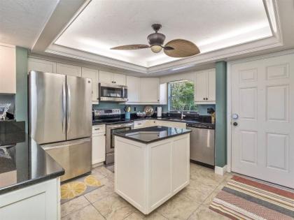Sand Pointe 212 - image 14