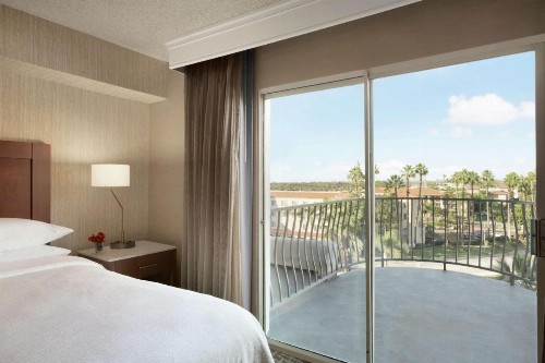 Embassy Suites by Hilton Santa Ana Orange County Airport - image 22