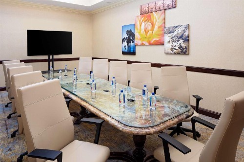 DoubleTree by Hilton Santa Ana - Orange County Airport - image 20