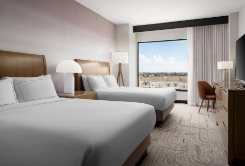 DoubleTree by Hilton Santa Ana - Orange County Airport - image 37