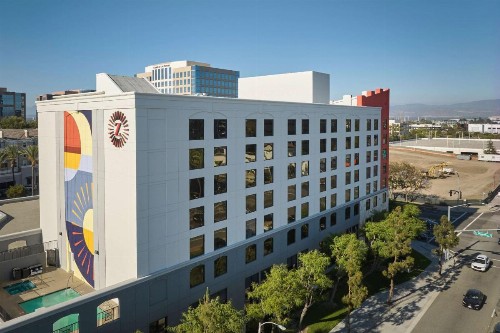 DoubleTree by Hilton Santa Ana - Orange County Airport - image 41