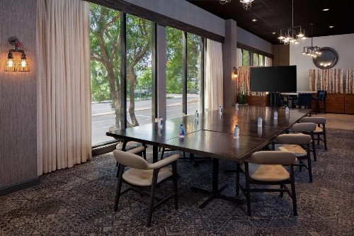 DoubleTree by Hilton Santa Ana - Orange County Airport - image 42