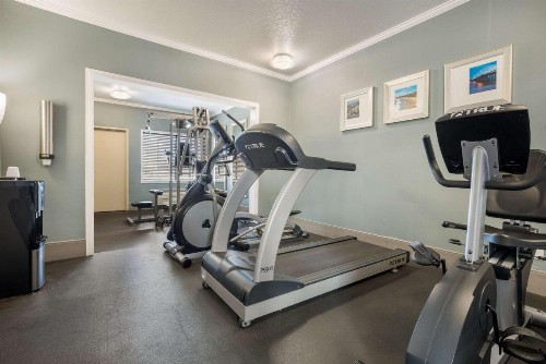 Country Inn & Suites by Radisson John Wayne Airport CA - image 31