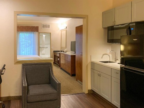 Country Inn & Suites by Radisson John Wayne Airport CA - image 46