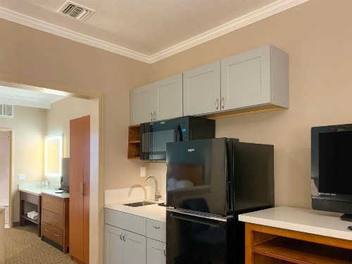 Country Inn & Suites by Radisson John Wayne Airport CA - image 49