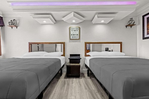 Best Inn - image 20