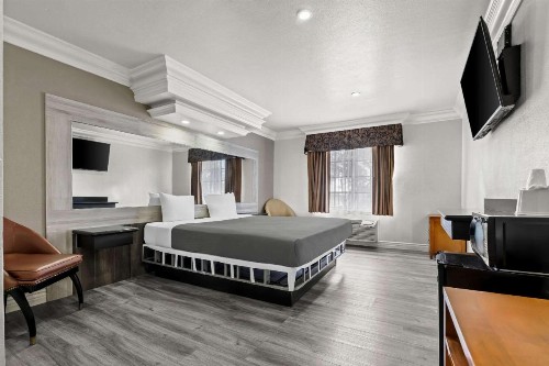 Best Inn - image 24