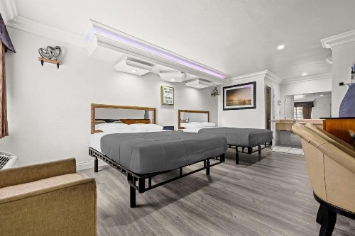 Best Inn - image 26