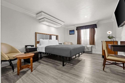 Best Inn - image 29