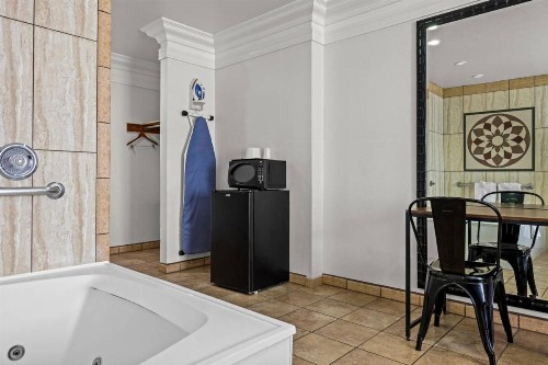 Best Inn - image 39