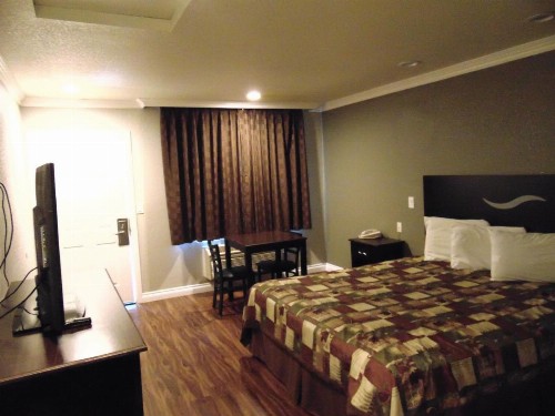 West Coast Inn Santa Ana - image 11